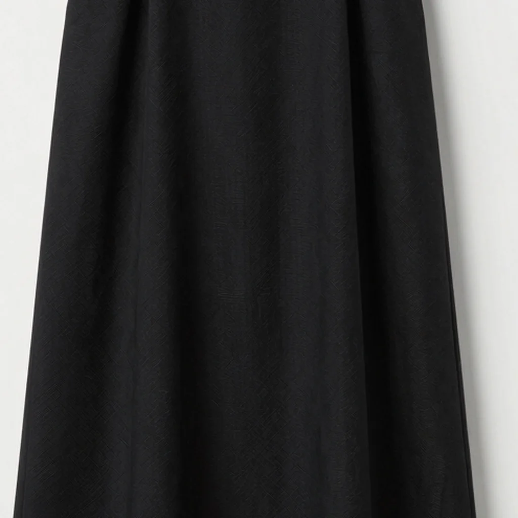 Noir Pleat Midi